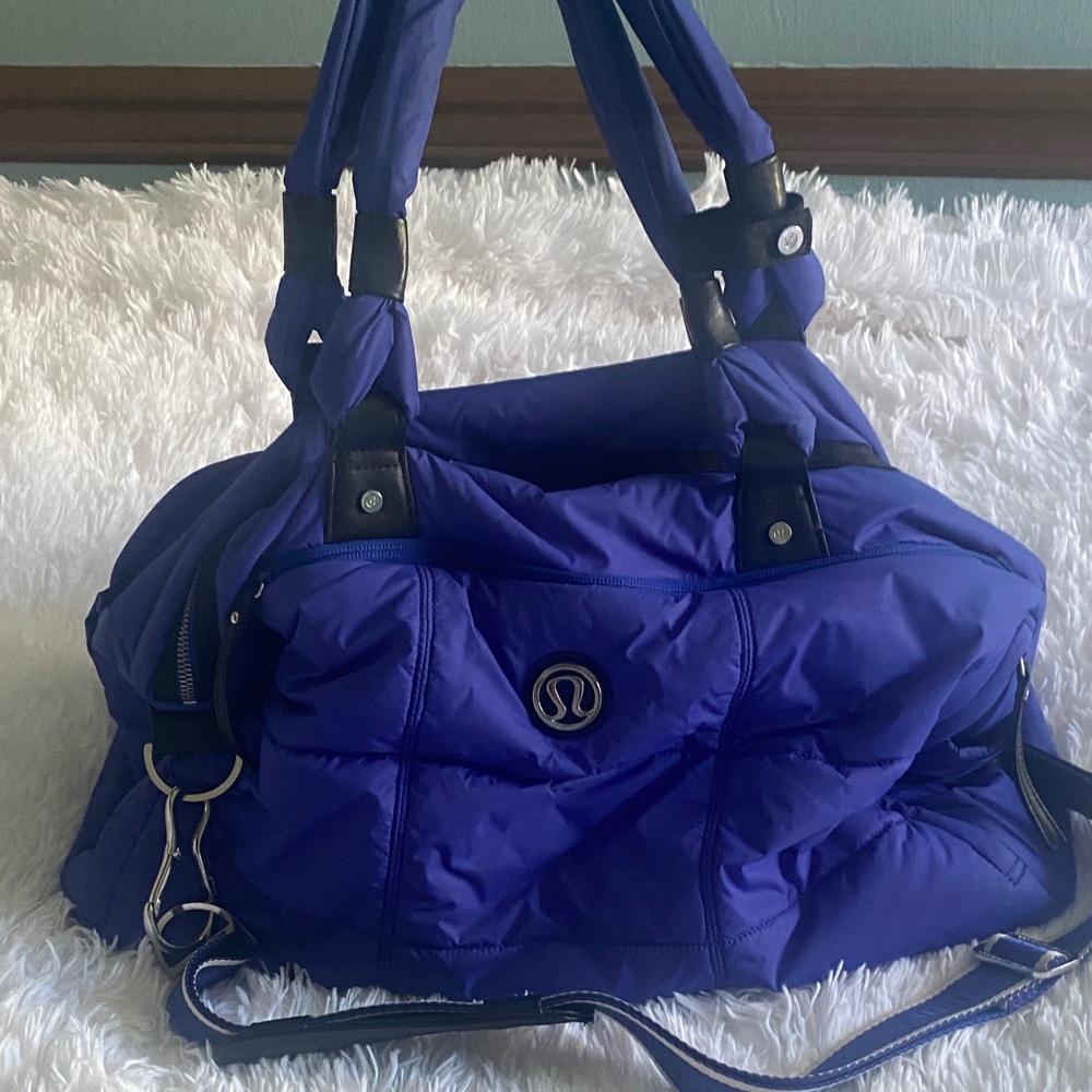 lululemon athletica Royal Purple blue Quilted Shoulder Bag Large size